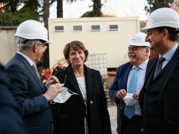 Il Ministro Messa con David Vannozzi (DG Cineca), Sanzio Bassini (Direttore del dipartimento HPC Cineca) e Antonio Zoccoli (Presidente di INFN)